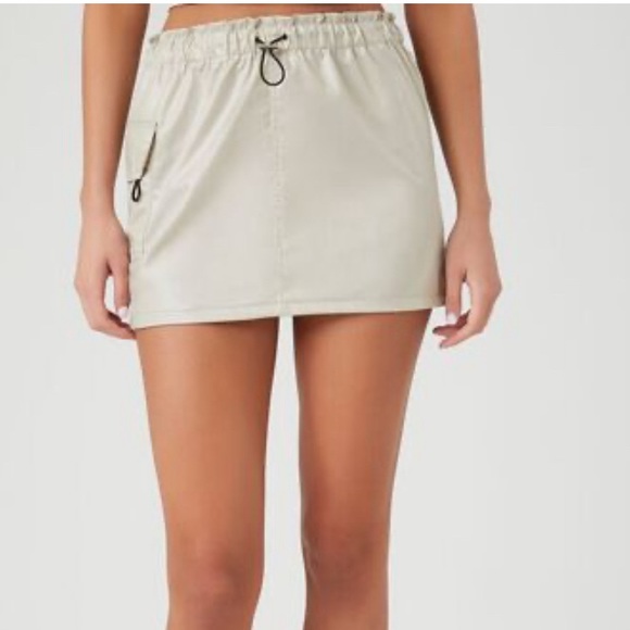 NWT ⚜️ Just Polly NY Forever 21 Toggle Drawstring Mini Skirt size L - Picture 3 of 15